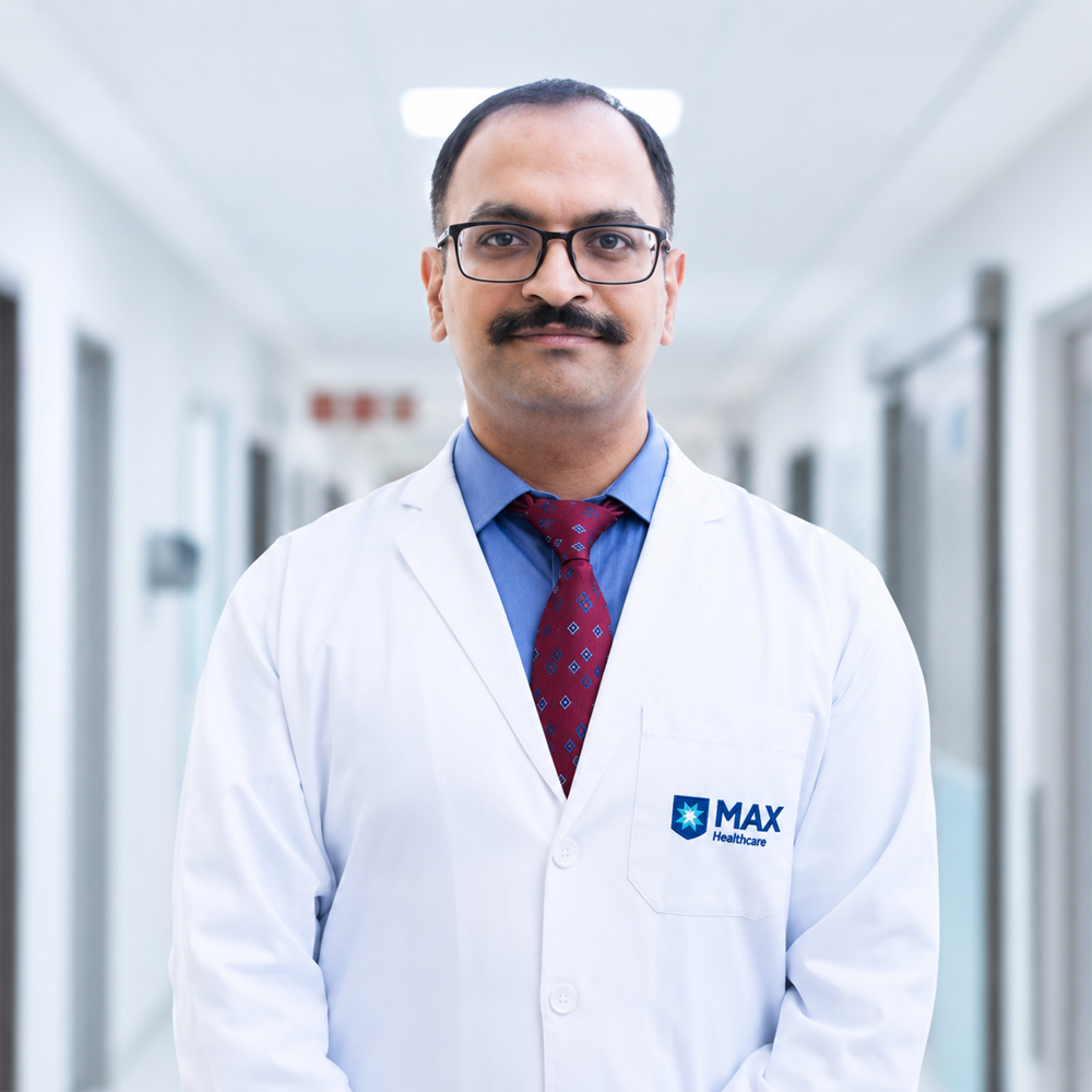 Dr. Yogesh (Dr. Yogesh Kumar Chhabra)